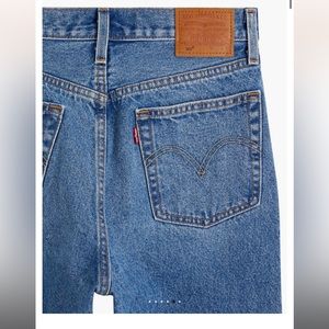 Levi’s 501 Crop